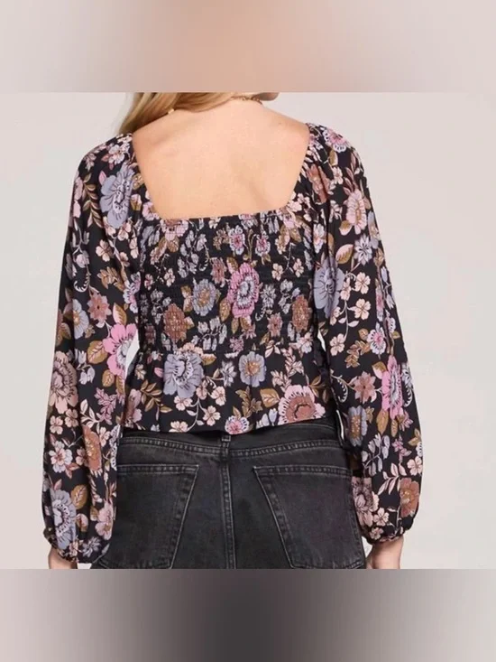 SALTWATER LUXE Floral Smocked Square-Neck Dolman Sleeve Top - Size S - Picture 2 of 8